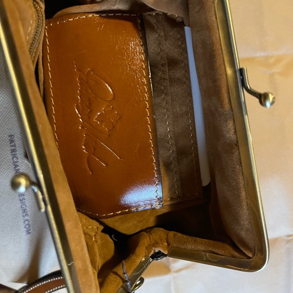 Patricia Nash Designs Clutch Italian Savena Tan Leather Wristlet NWT - Picture 6 of 9